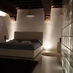 White Loft & Lägenhet