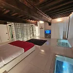 White Loft &