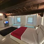 White Loft & Lägenhet Viterbo