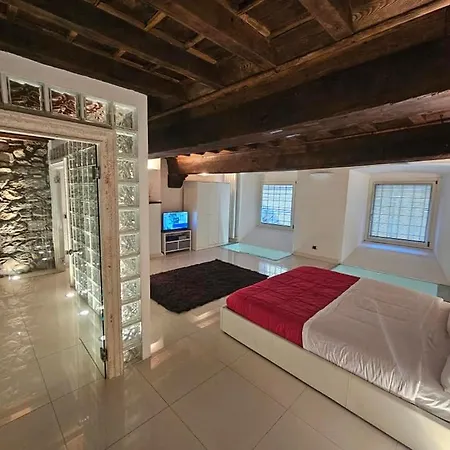 Apartment White Loft & *