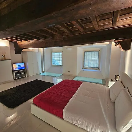 White Loft & Apartmán Viterbo