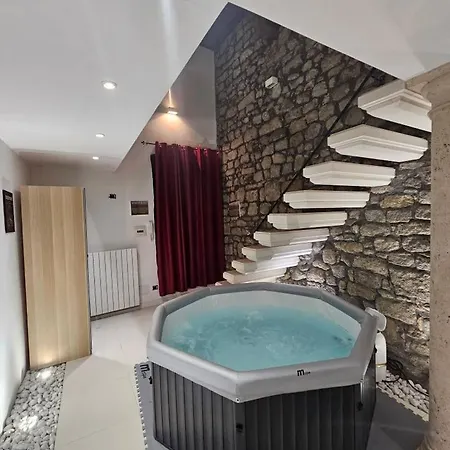 Apartment White Loft &