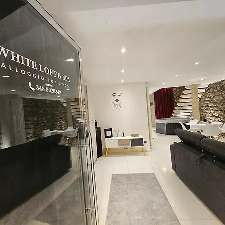 아파트 White Loft & *