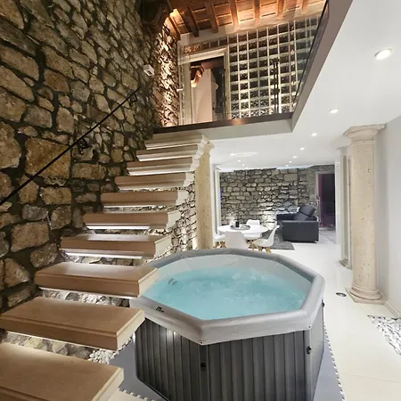Apartmán White Loft & Viterbo
