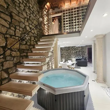 Apartmán White Loft &