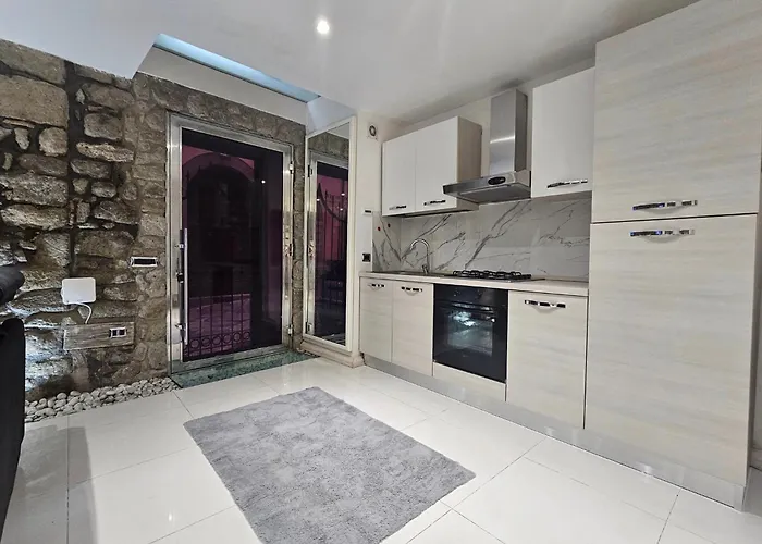 White Loft & 公寓 *