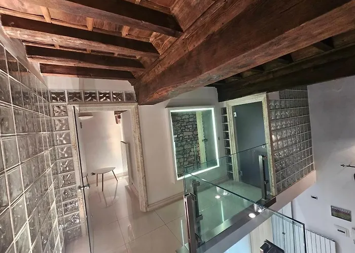 White Loft & Apartment *